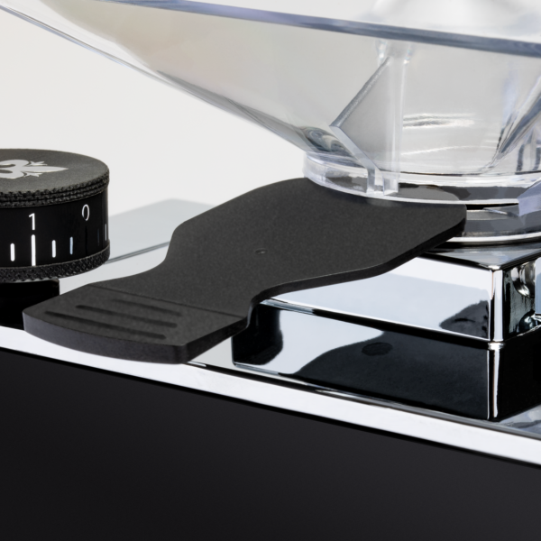 Eureka Mignon Libra Weight Based Espresso Grinder in Matte Black - Image 9
