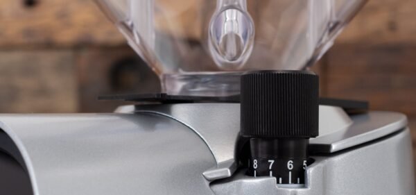 Eureka Helios 65 Coffee Grinder in Grey - Image 16