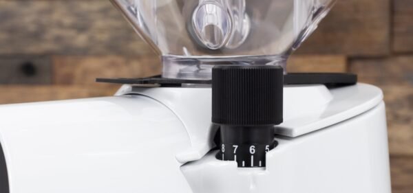 Eureka Helios 65 Coffee Grinder in White - Image 12