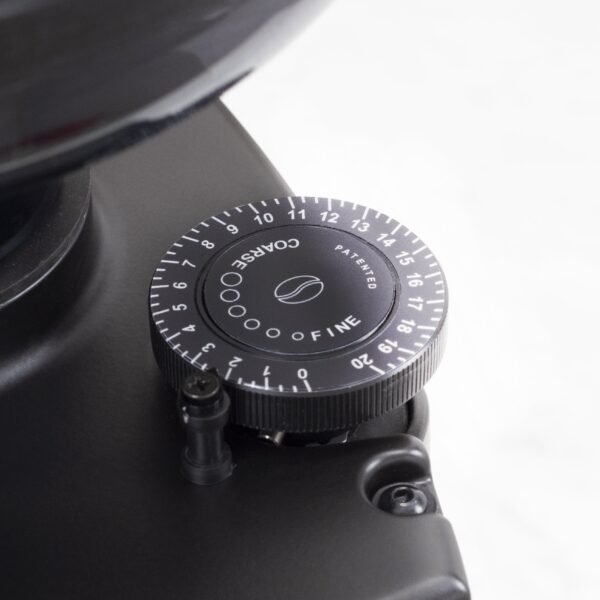 Eureka Atom Pro Coffee Grinder in Matte Black - Image 7
