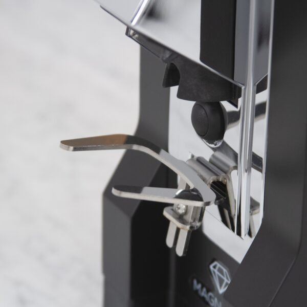 Eureka Mignon Magnifico Coffee Grinder in Matte Black - Image 8
