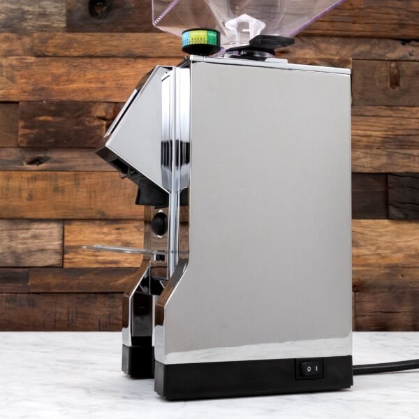 Eureka Mignon Perfetto Coffee Grinder in Chrome - Image 9
