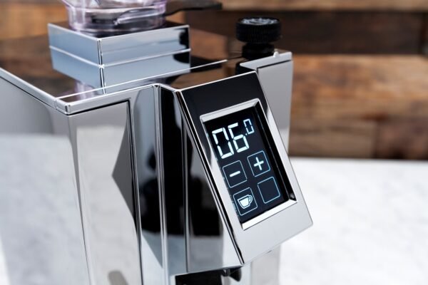 Eureka Mignon Specialita Espresso Grinder in Chrome - Image 10