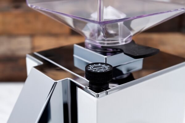 Eureka Mignon Silenzio Espresso Grinder in White - Image 11