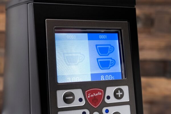 Eureka Atom Specialty 65 Espresso Grinder in Black - Image 10